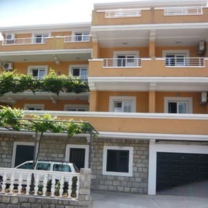 Vuksanovic Ivana Villa