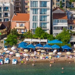Shell  Boutique Hotel