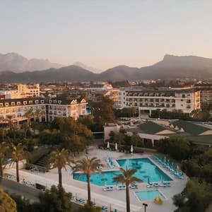 Lucida Beach Hotel