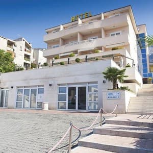 Rosina Hotel