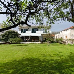 Katja Apartments