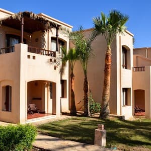 Tamra Beach Resort