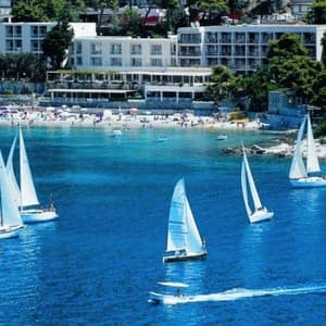 Vis Hotel