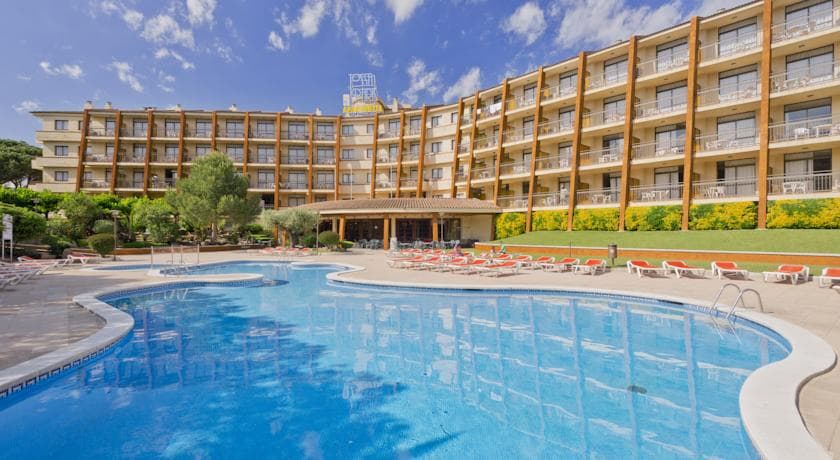 Готель GHT Tossa Park Apart-hotel — Коста-Брава, Іспанія